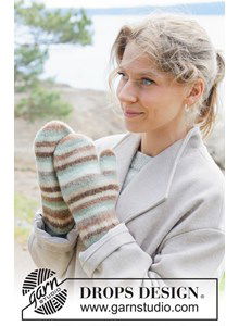 Winter Zebra Mittens