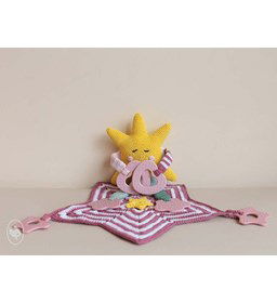 Babyset ster gemaakt van DMC borduurgaren