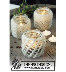 Gebreide hoes voor windlicht gemaakt van Drops Glitter en glimdraad