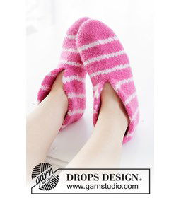 Gezellige Paasstrepen Sloffen gemaakt van Drops Snow - Eskimo