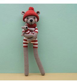 Beer Bo met knuffelbeer