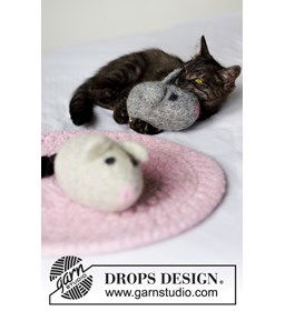 Wollige Muisjes gemaakt van Drops Snow - Eskimo