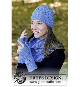 muts, colsjaal en polswarmers gemaakt van Drops Lima