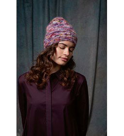 Damesmuts met ribbelpatroon gemaakt van Lang Yarns Muse