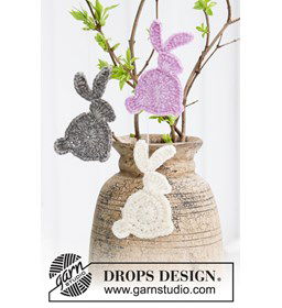 Versiering pasen gemaakt van Drops Merino extra fine