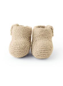 Slofjes met lusje en knop