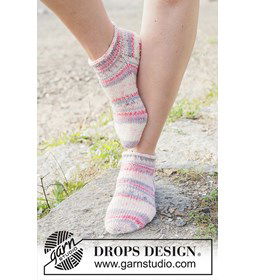 Nebula Nomads Sokken gemaakt van DROPS Fiesta