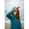 Damestrui met boorden in lijnenspel gemaakt van Lang Yarns Donegal Woolen Spun