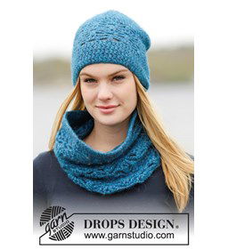 Gehaakte muts en halswarmer gemaakt van Haaknaalden