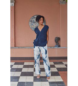 Mouwloos vest in halfpatentsteek gemaakt van Lang Yarns Wooladdicts Happiness