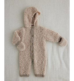 Kruippak met wantjes gemaakt van Phildar Phil Alpaga Boucle