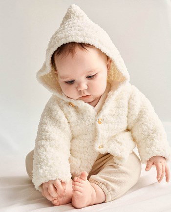 babyjasje met capuchon