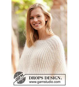 Damestrui gemaakt van DROPS Sky