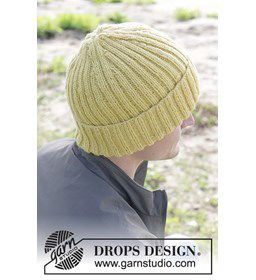 Herenmuts in verticale boordsteek gemaakt van Drops Karisma