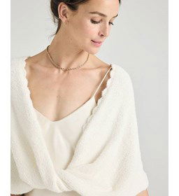 Donzige omslagdoek gemaakt van Phildar Phil Romance