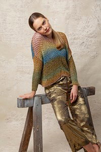 Opengewerkte damestrui