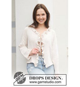 Iris Romance Cardigan gemaakt van Drops Belle