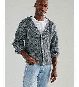 Herenvest met Lage V-hals. gemaakt van Phildar Phil Charly