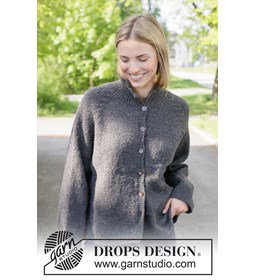 damesvest Evening Secret Cardigan met raglan en kabels gemaakt van knopen