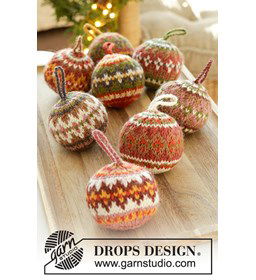 Vrolijke kerstballen gemaakt van Drops Lima