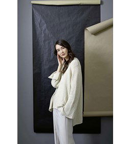 Trui gemaakt van Lang Yarns Velluto (op=op)