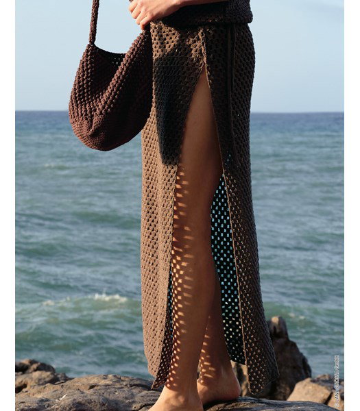 Haakpatroon lange rok met hoge split in zijnaad