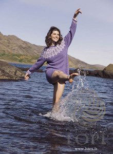 Breipatroon damestrui blaregn met ronde pas gemaakt van Istex Lopi Plotulopi