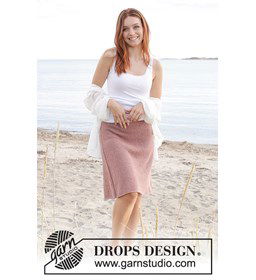 Damesrok met gaatjespatroon langs zijnaden gemaakt van Drops Belle