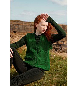 Mouwloos vest met knoopsluiting gemaakt van Lang Yarns Donegal Tweed Plus