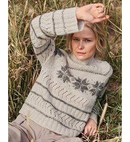 damestrui met Noors inbreipatroon ster gemaakt van Lana Grossa Natural Alpaca Pelo