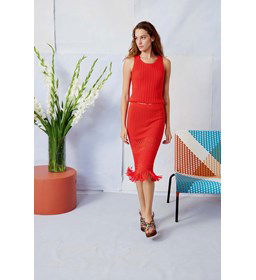 Knielange rok met franjes gemaakt van Elastiek - band