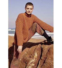 Trui voor dames gemaakt van Lang Yarns Wooladdicts Trust