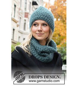 Muts en snood gemaakt van Drops Kid Silk