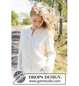 Elegant gebreid vest met kantpatroon en punnikrand gemaakt van knopen