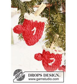 Gehaakte Kerst kalender wanten gemaakt van Drops Alaska