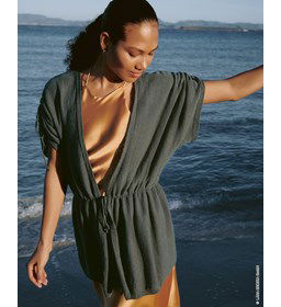 Mouwloos damesvest met taillekoord gemaakt van Lana Grossa Cotton Wool