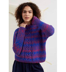 Damestrui met kabels gemaakt van Lang Yarns Bergen 1102.