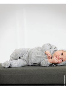 Baby broekje met voetjes