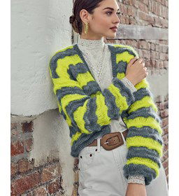 Gestreepte damesvest gemaakt van Phildar Phil Mohair Soie Lurex