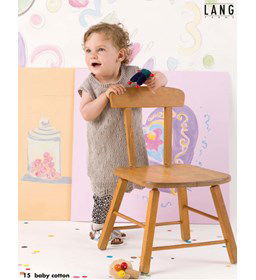 Jurk met korte mouwen gemaakt van Breinaalden zonder knop