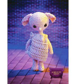 Dobby de huiself gemaakt van Scheepjes Catona 25 en 10 gram