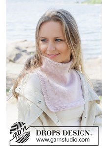 Petal Kiss Neck Warmer