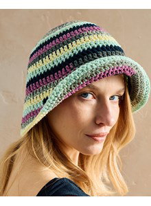 zonnehoedje met brede rand