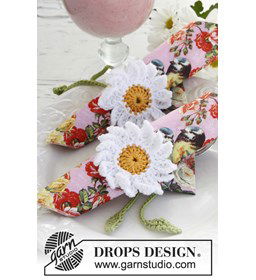 Gehaakte margrieten gemaakt van Drops Safran