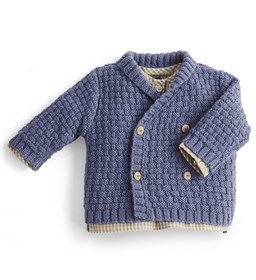 Baby vest gemaakt van knopen