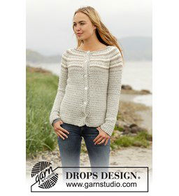 Misty Mountain Cardigan gemaakt van Drops Puna
