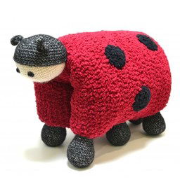 Lieveheersbeestje gemaakt van Scheepjes Stone Wash XL en XL Minerals