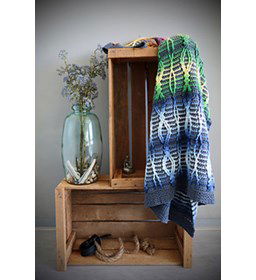 Nyhave woondeken gemaakt van Scheepjes Cahlista