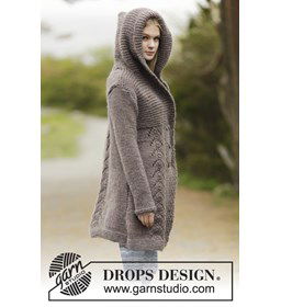 Gebreid vest met capuchon gemaakt van knopen