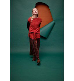 Trui met tailleband gemaakt van Lang Yarns Venus